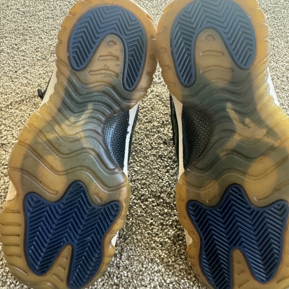 Air Jordan 11 Retro High Space Jams - Picture 2 of 5